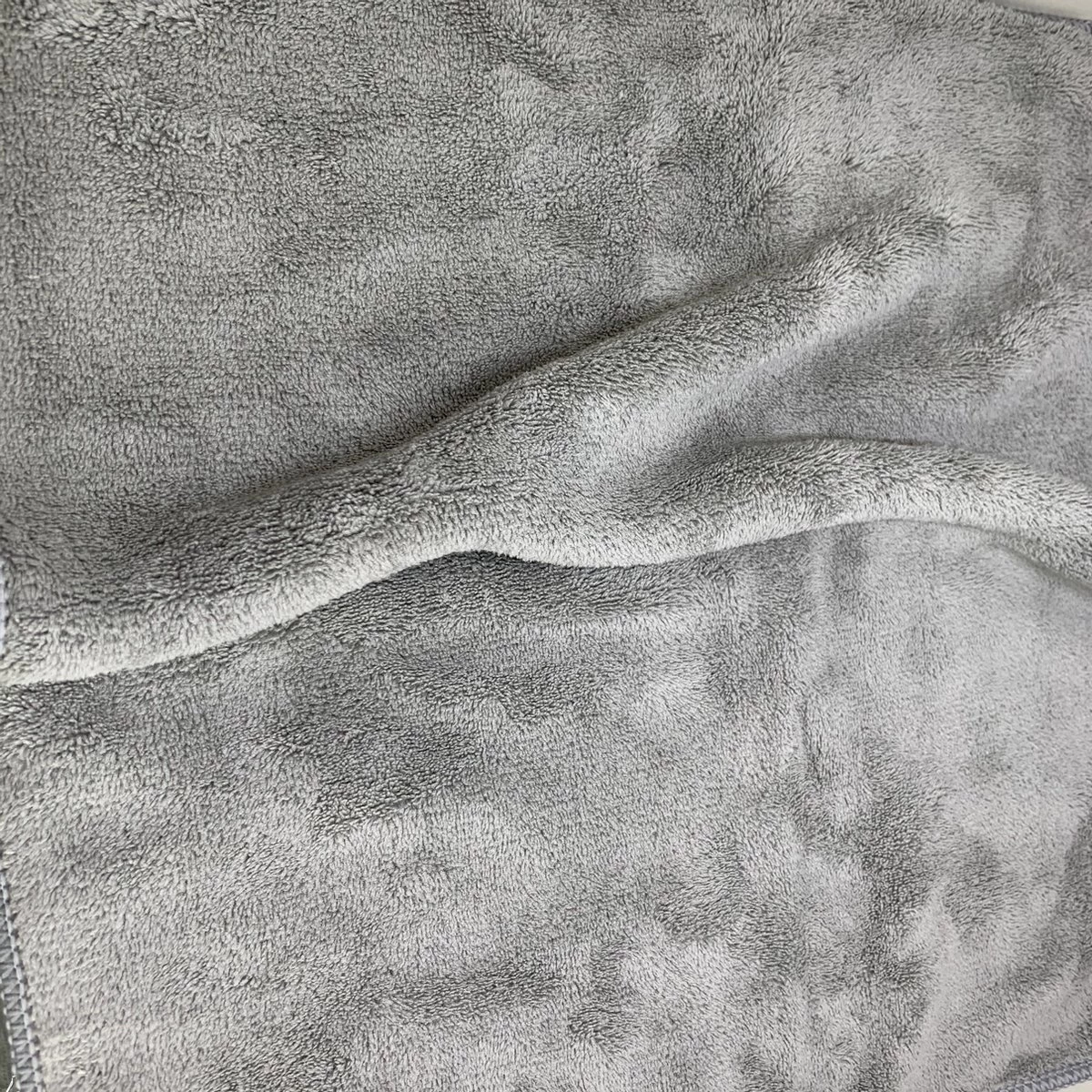 Droogdoek Set 2 Droogdoeken + 2 Microvezel Schoonmaakdoeken 8 Droogdoek Set 2 Droogdoeken + 2 Microvezel Schoonmaakdoeken - Afbeelding 6