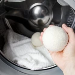 Apeiron Drogerballen - Droogballen - 6 XL Wasbollen - Droger - Duurzaam - Wasmachine - Wasverzachter - Energie Besparen - Zero Waste - Schapenvacht - Wol -Schoonmaakproducten Winkel 1200x1200 514
