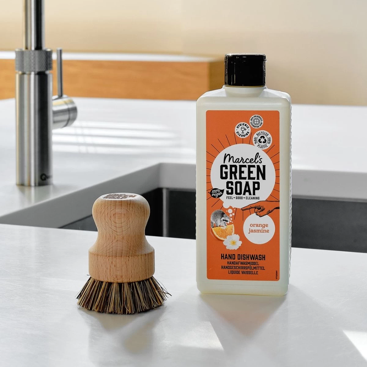 Marcel's Green Soap Afwasmiddel Sinaasappel & Jasmijn - 500 Ml 6 Marcel's Green Soap Afwasmiddel Sinaasappel & Jasmijn - 500 Ml - Afbeelding 4