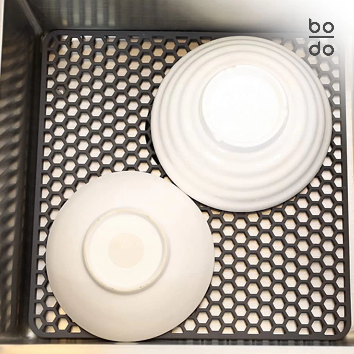 BODO Gootsteenmat Siliconen Donker Grijs - 34.5 X 34.5 Cm - Keuken Accessoires - Gootsteen Beschermer - Onderzetters Siliconen - Anti Kras 9 BODO Gootsteenmat Siliconen Donker Grijs - 34.5 X 34.5 Cm - Keuken Accessoires - Gootsteen Beschermer - Onderzetters Siliconen - Anti Kras - Afbeelding 7