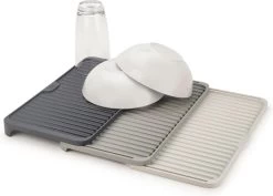 Joseph Joseph - Tier - Afdruipmat - Uitschuifbaar - Grijs 21 Joseph Joseph - Tier - Afdruipmat - Uitschuifbaar - Grijs -Schoonmaakproducten Winkel 1200x862 1