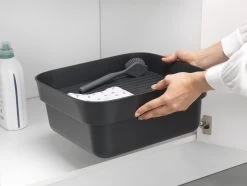 Brabantia SinkSide Afwasbak Vierkant - Met Afdruipschaal - Dark Grey -Schoonmaakproducten Winkel 1200x902 2