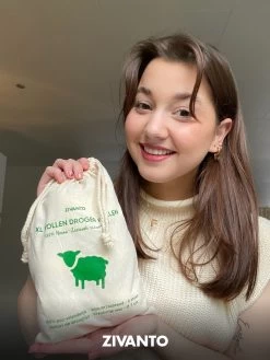 Drogerballen - Droogballen Voor Wasdrogers - Wasdrogerballen, Wasbollen & Wasballen - 100% Diervriendelijk, Duurzaam & Herbruikbaar - Duurzaam Cadeau - Energie Besparen - RWS Wol & Zero Waste - 6 Stuks Van Zivanto 16 Drogerballen - Droogballen Voor Wasdrogers - Wasdrogerballen, Wasbollen & Wasballen - 100% Diervriendelijk, Duurzaam & Herbruikbaar - Duurzaam Cadeau - Energie Besparen - RWS Wol & Zero Waste - 6 Stuks Van Zivanto -Schoonmaakproducten Winkel 900x1200 1